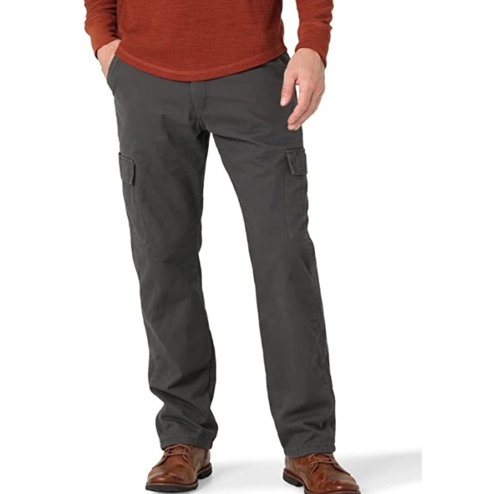 NWT Wrangler Authentics Men's Fleece Lined Cargo Pant Coal Size 42x30 $70 II208